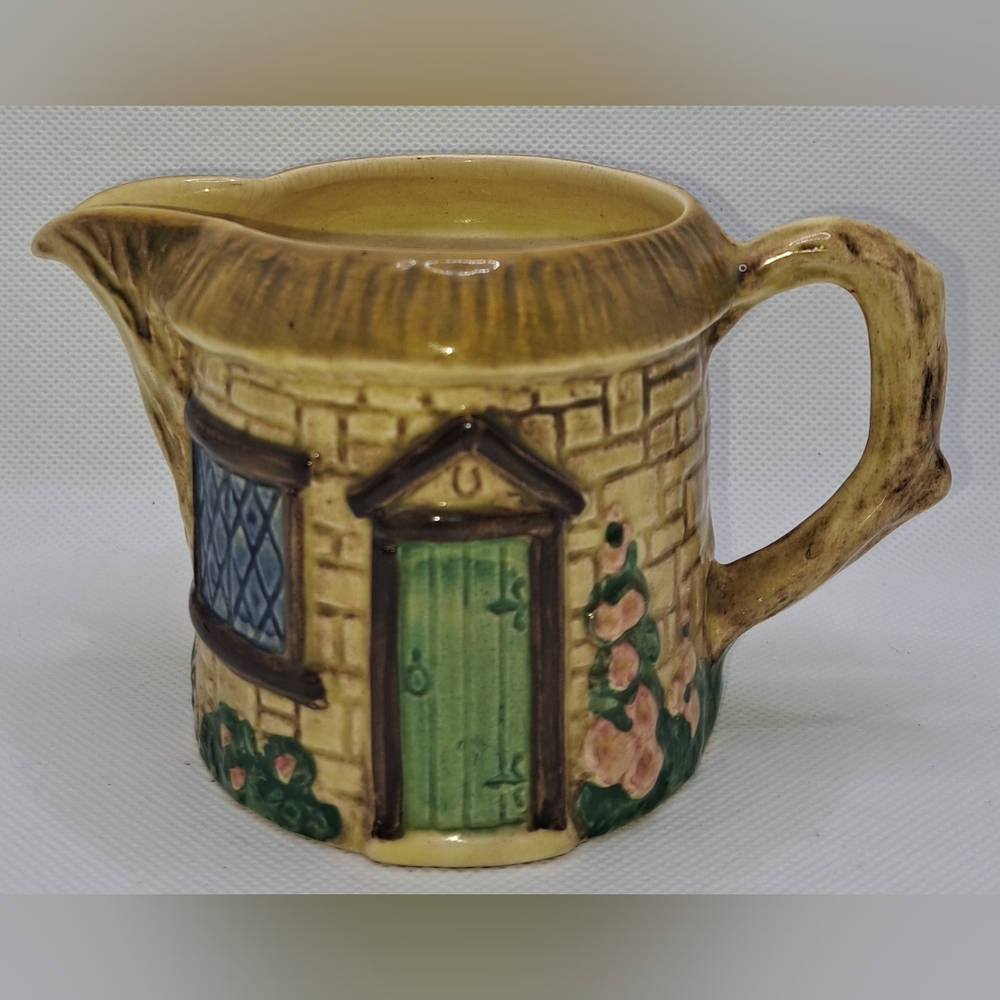 Vintage Sylvac Ceramics  #4813 Thatched Roof House Handpainted Creamer